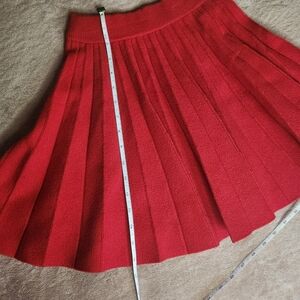 VINTAGE red pleated skirt